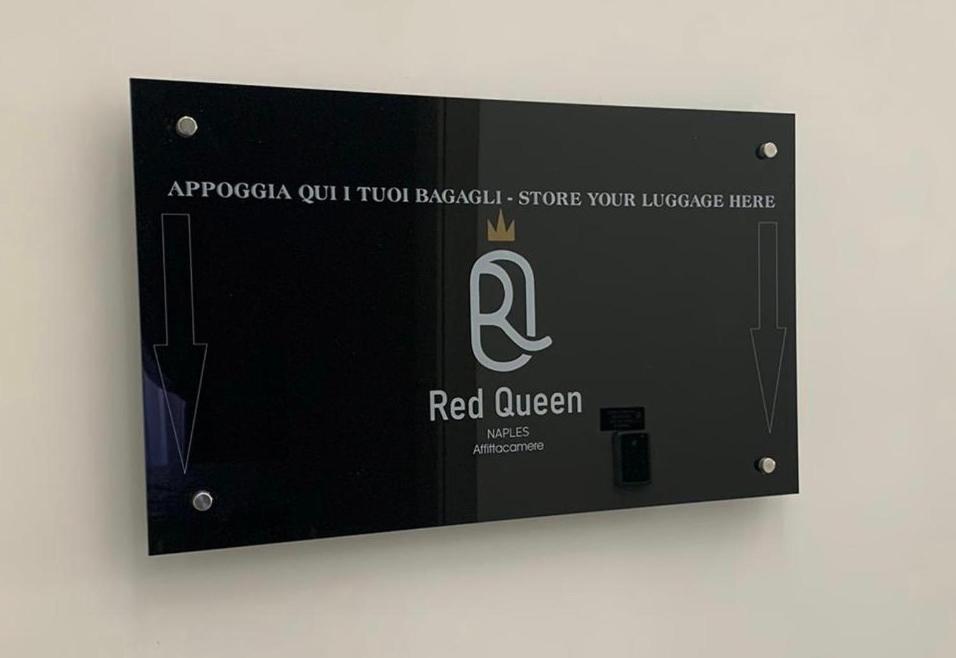 Red Queen Neapel Exteriör bild