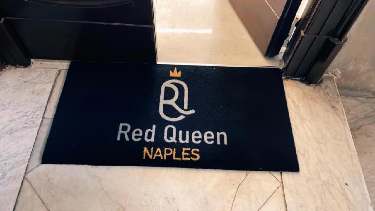 Red Queen Neapel Exteriör bild